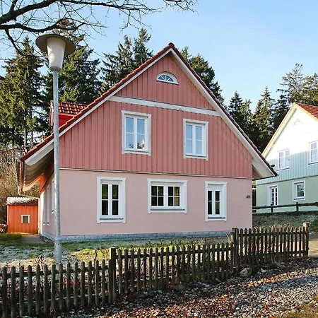 Ferienhaeuser Im Tannenpark, * Tanne
