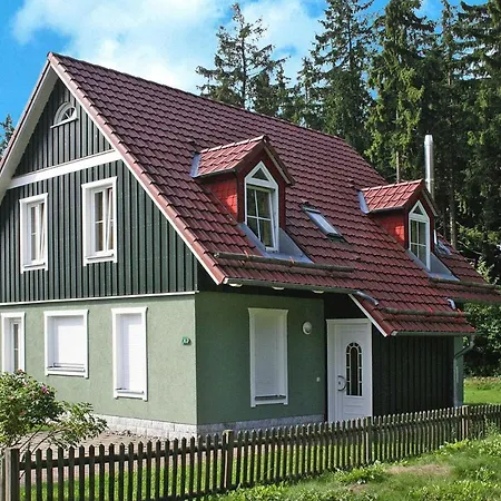 Ferienhaeuser Im Tannenpark, Hébergement de vacances Tanne