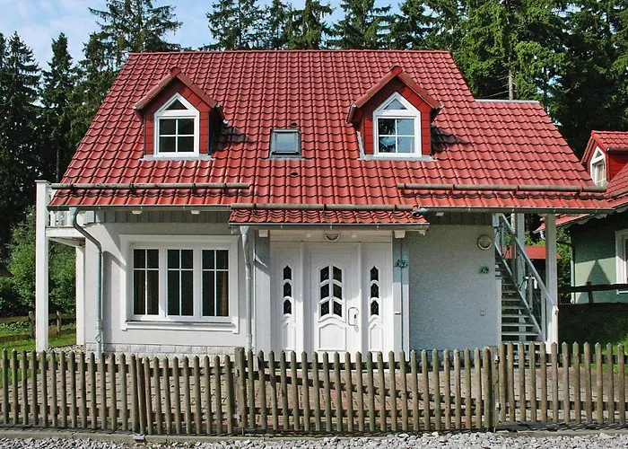 Ferienhaeuser Im Tannenpark, Casa de Férias *