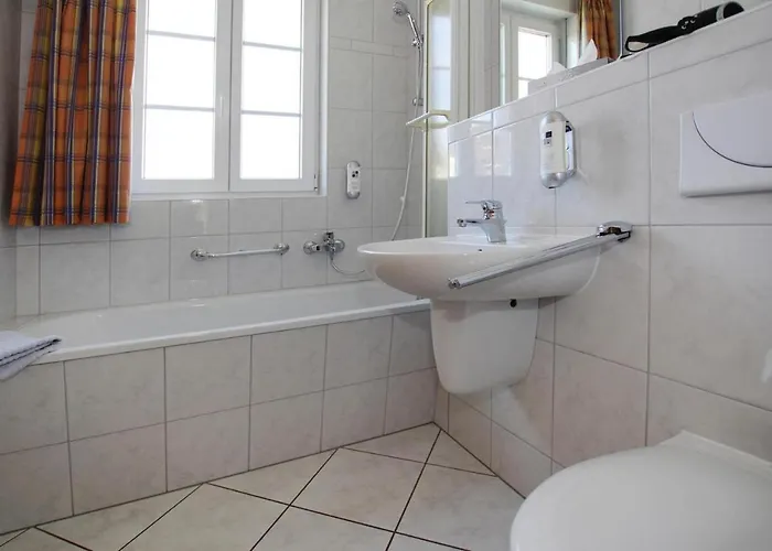 Ferienhaeuser Im Tannenpark, * Tanne